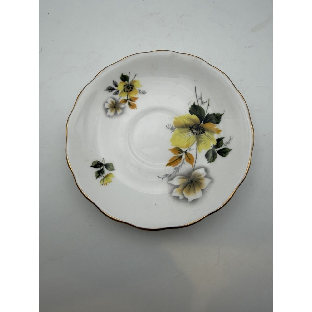 Royal Vale Bone China Saucer Yellow White Floral Gold Trim England C460 5.5"